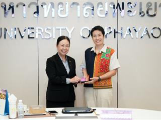 UPCC-680924C-0037.jpg